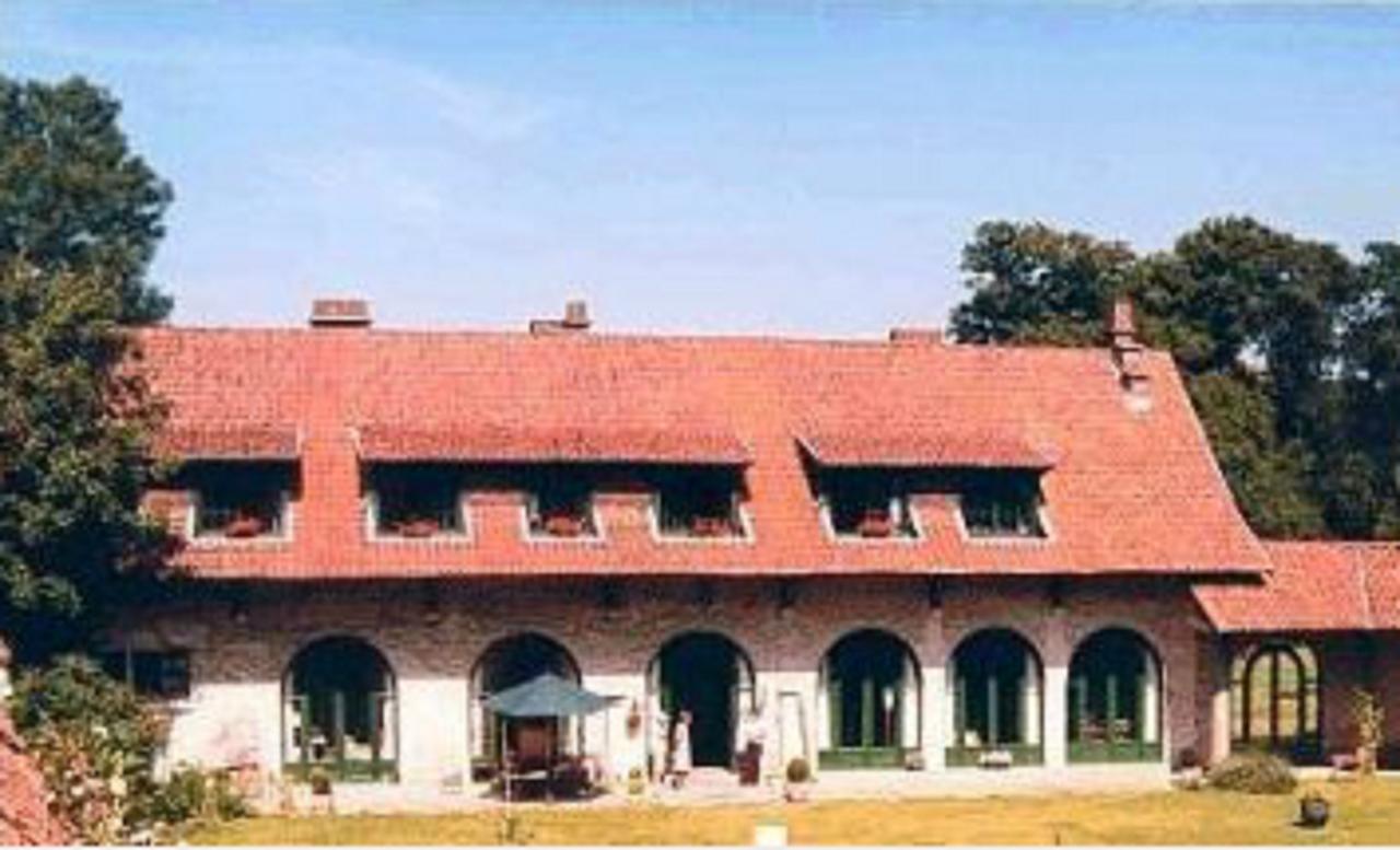 Manoir De Bois En Ardres Acomodação com café da manhã Exterior foto