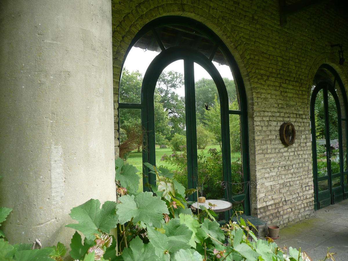 Manoir De Bois En Ardres Acomodação com café da manhã Exterior foto